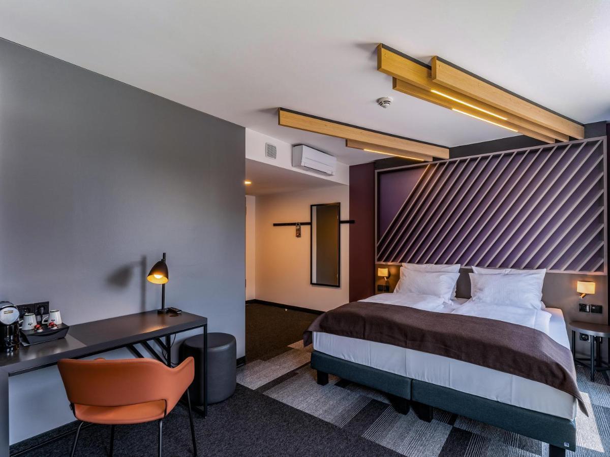 B&B Hotel Вилинген-Швенинген Екстериор снимка