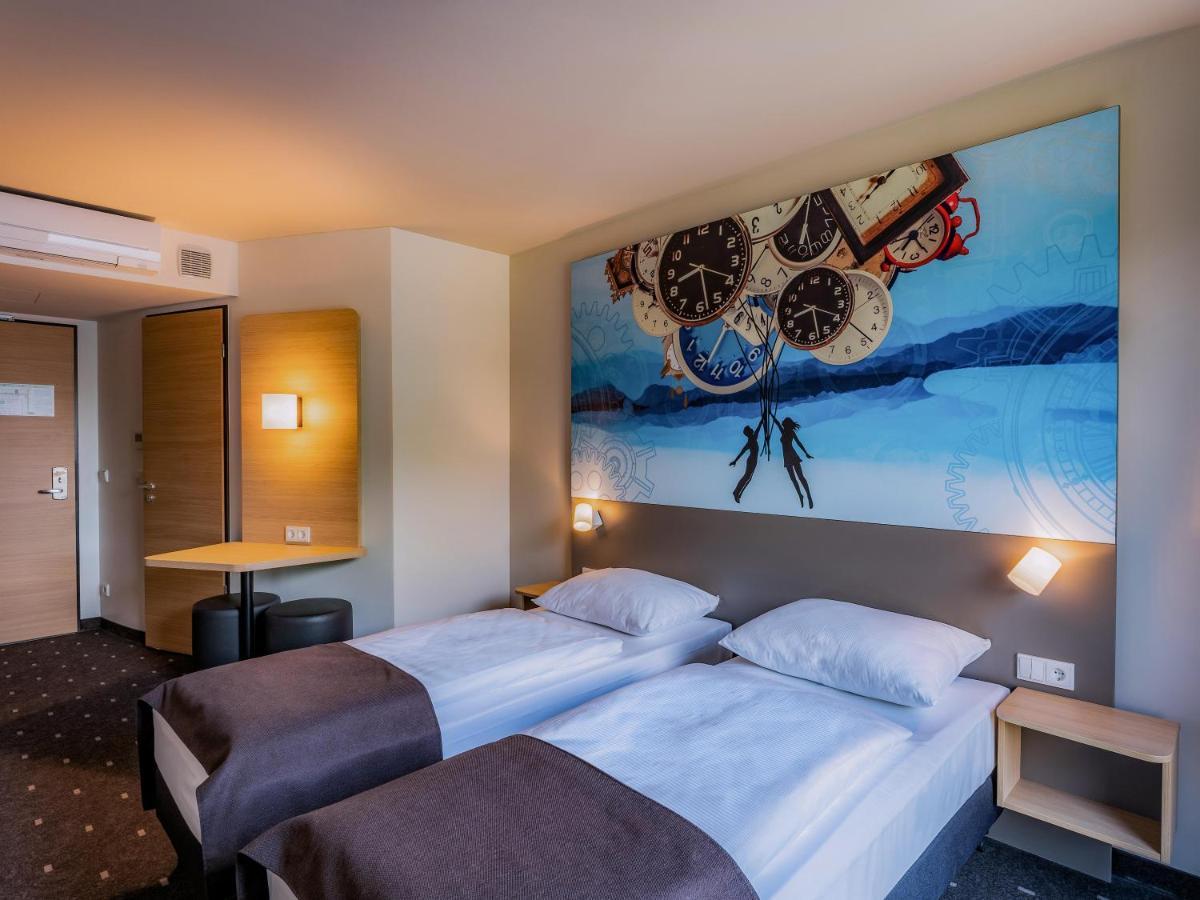 B&B Hotel Вилинген-Швенинген Екстериор снимка