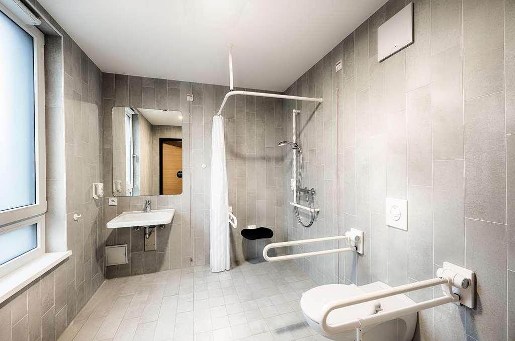 B&B Hotel Вилинген-Швенинген Екстериор снимка