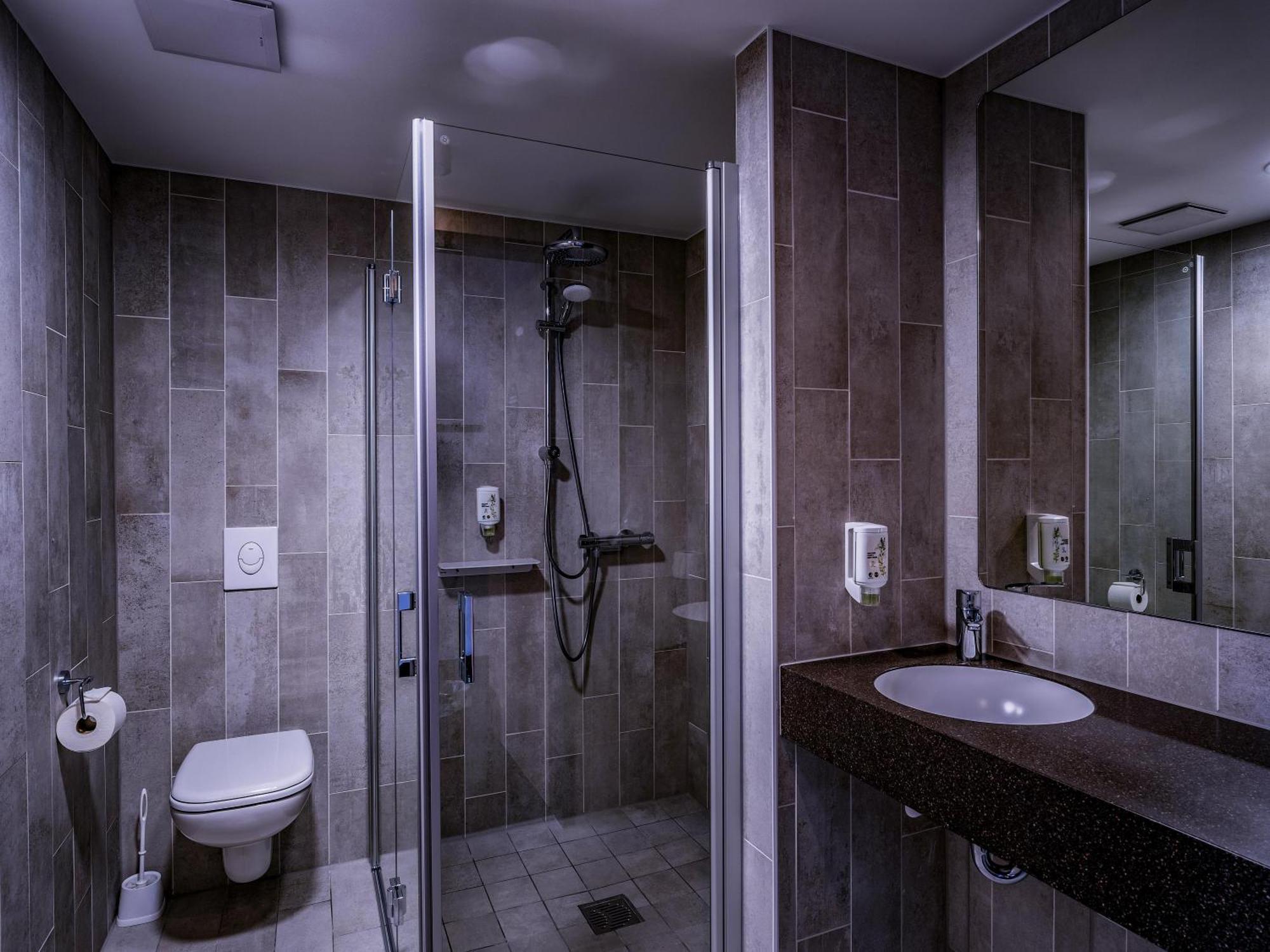 B&B Hotel Вилинген-Швенинген Екстериор снимка