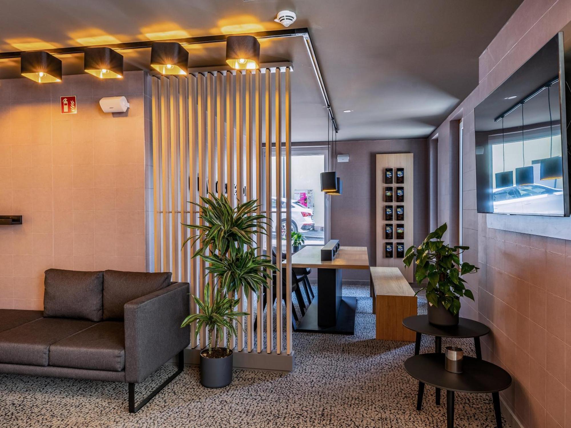 B&B Hotel Вилинген-Швенинген Екстериор снимка