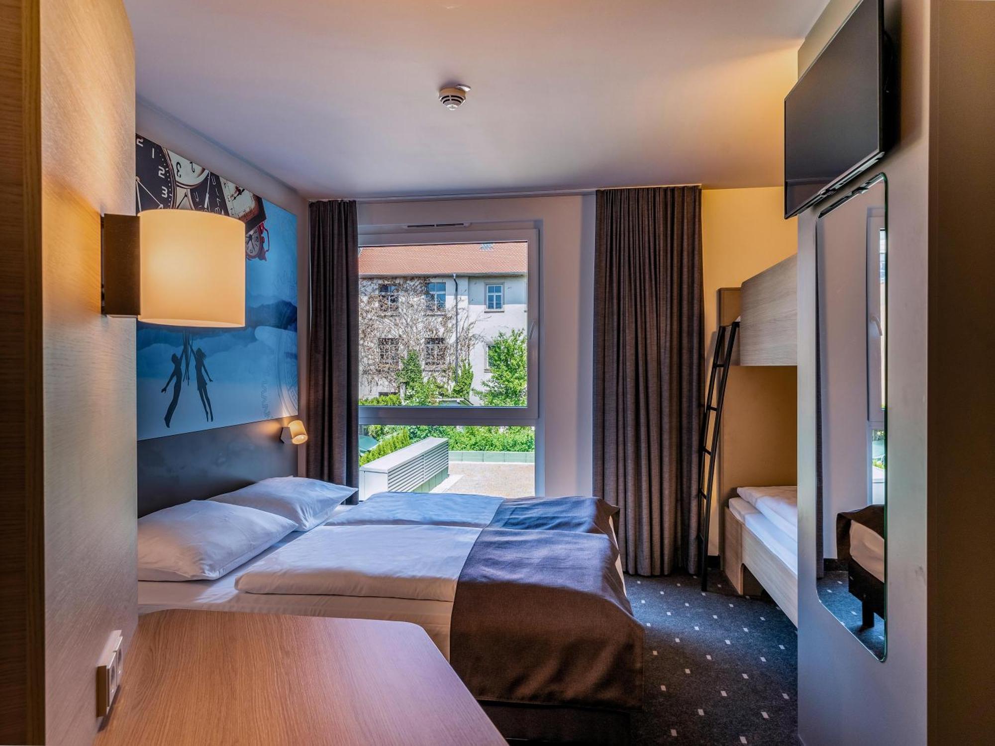 B&B Hotel Вилинген-Швенинген Екстериор снимка